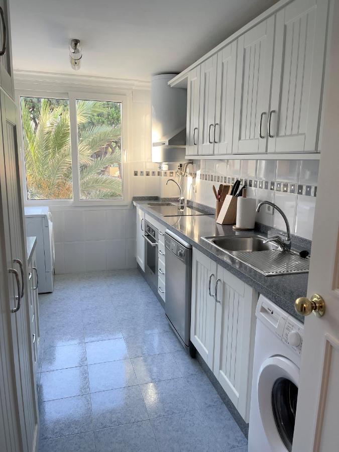 Апартаменти Lolita Sol Y Mar - Urbanizacion Donalola - Sitio De Calahonda Ла-Кала-де-Міхас Екстер'єр фото