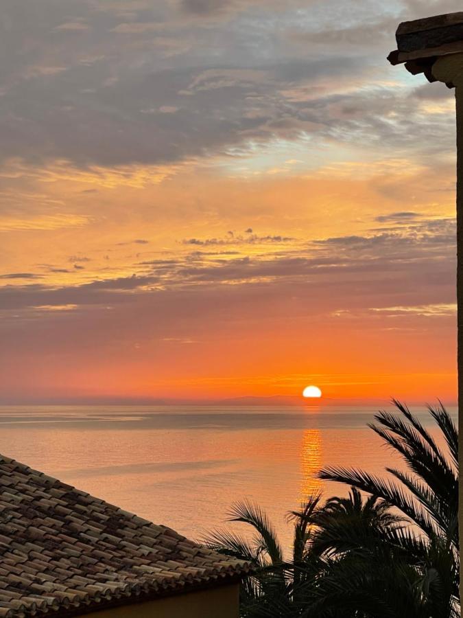 Апартаменти Lolita Sol Y Mar - Urbanizacion Donalola - Sitio De Calahonda Ла-Кала-де-Міхас Екстер'єр фото